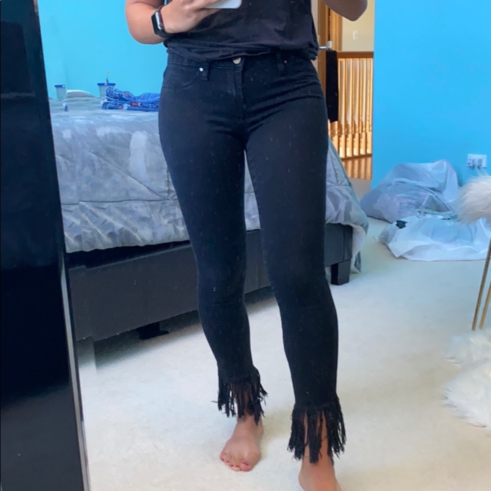 Blank NYC black fringe skinny jeans size 24